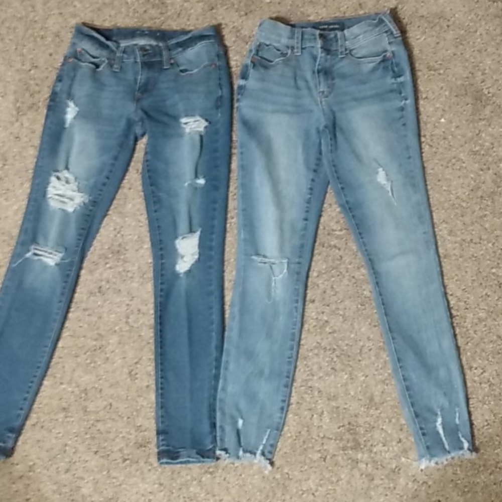 2 Aeropostale jeans